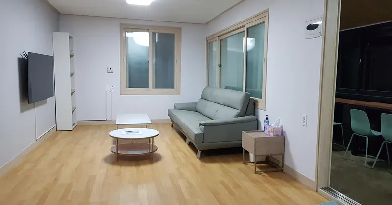 [Seongsan, Seogwipo] Two-room detached house with a large yard full of palm trees #BBQ 59