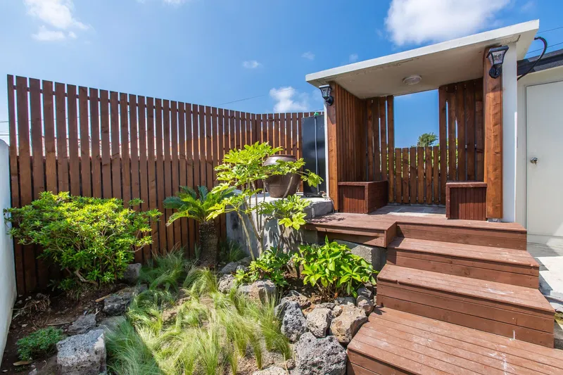 [Jocheon, Jeju] Neat, newly built detached two-room house with a yard_Lower unit #JejuStoneWall 50