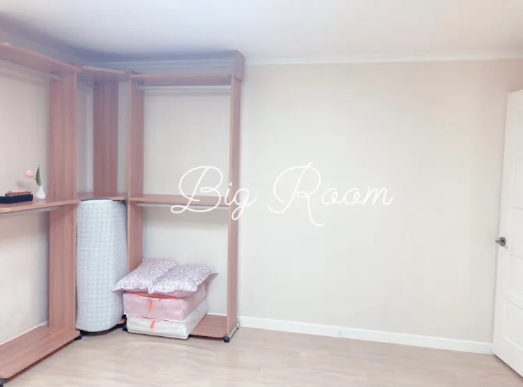 [Yongin][Yongin Dongbaek] Yongin Severance Hospital/Dongbaek Mart/Lake Park within walking distance_JS House 12
