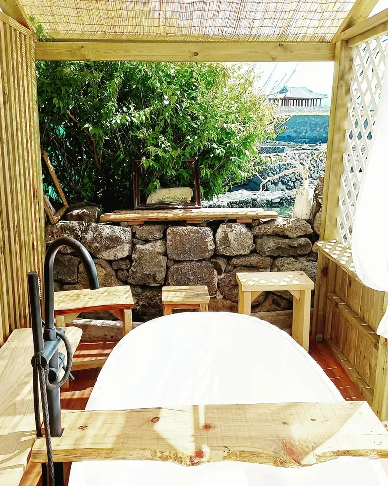 [제주 조천][제주 조천,함덕]제주바다뷰 3층규모 자쿠지 독채펜션!한라산뷰~ 6