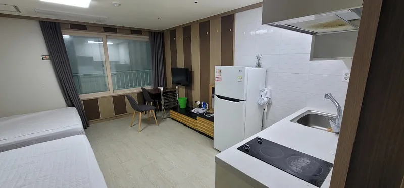 [Seogwi-dong, Seogwipo] Seogwipo City Hostel Room 203 (Twin) # Pet-friendly 7