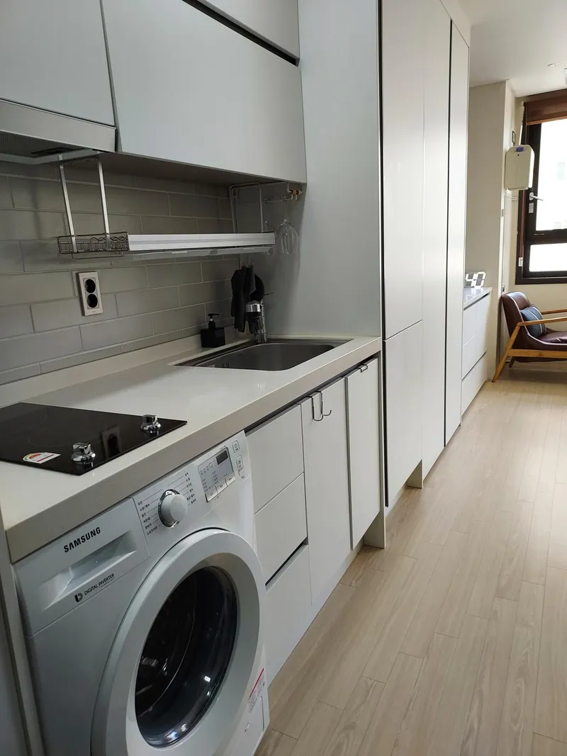 [Yeon-dong, Jeju] Near the airport ★ Beam projector, computer, dryer, coffee machine ★ Utilities included 26