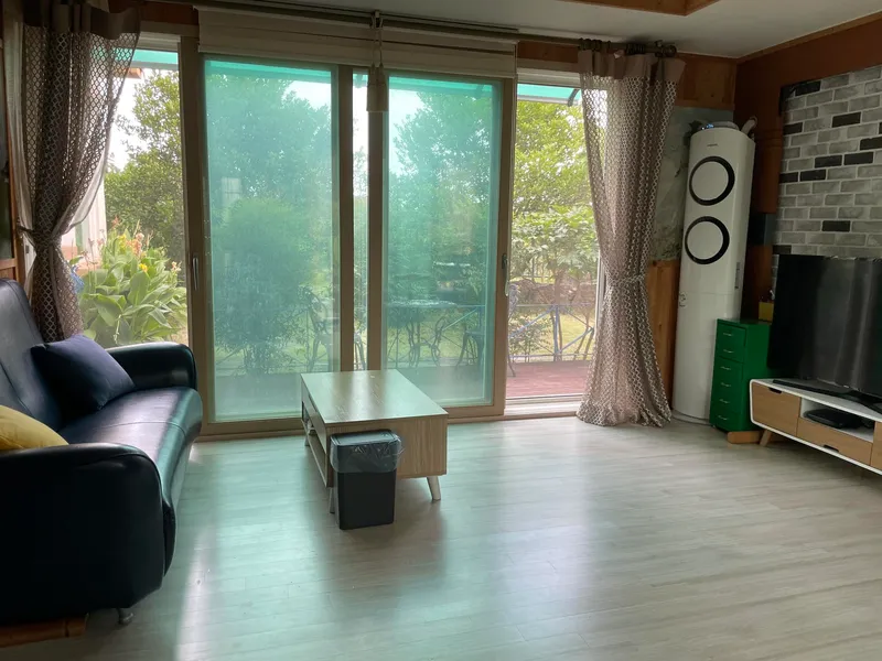 [Namwon, Seogwipo] 5-minute walk from Wimi Port, two-room detached house with a large garden 17