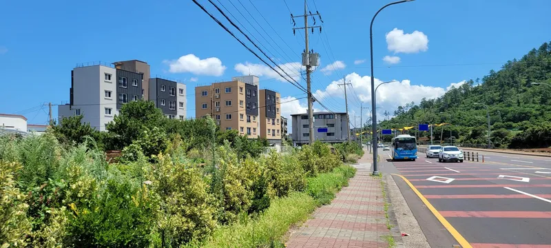 [제주 애월] 깨끗한 오션뷰 투룸 신축빌라 생활인프라 양호 해변 도보 5분 5