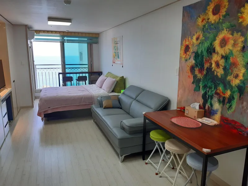 [Gangneung][Gangneung Jumunjin] Fully-furnished one-room apartment with East Sea view #9th floor ocean view #JK House 4