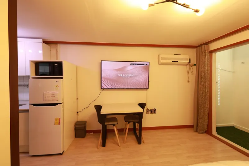 [Geoje] Officetel with good accessibility, 5 minutes by intercity bus, Homeplus, CGV 7