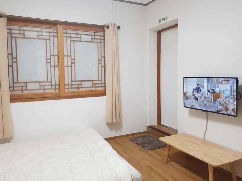 [전남 나주] 잔디마당 있는 한옥 원룸 개인실 #셰어하우스 2