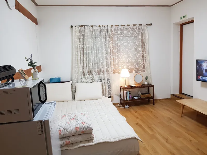 [전남 나주] 잔디마당 있는 한옥 원룸 개인실 #셰어하우스 5