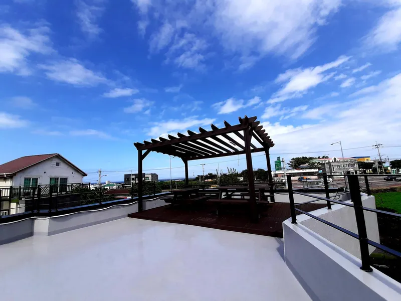 [Gujwa, Jeju] One-room stay (16 pyeong) in a quiet village with a view of the sea in Pyeongdae #102 47