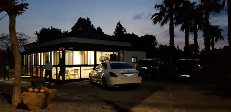 [Seongsan, Seogwipo] Two-room detached house with a large yard full of palm trees #BBQ 79