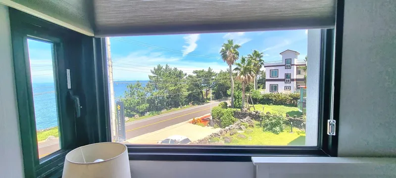 [Aewol, Jeju] Ocean view/Modern style separate one-room. 2nd floor I type. 3