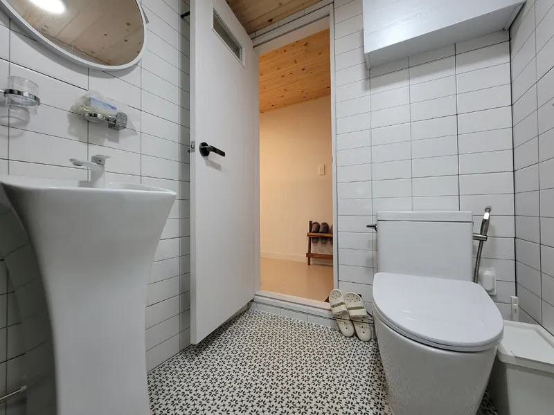[Gujwa, Jeju] Madang #Low utility bills #3 people #New construction #Instagrammable #Duplex one room #No kids 8