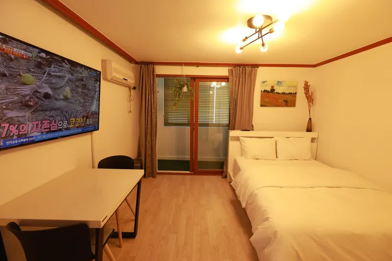 [Geoje] Officetel with good accessibility, 5 minutes by intercity bus, Homeplus, CGV 5