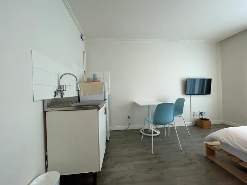 [Goseong] Cost-effective one-room right in front of Bongpo Beach 2