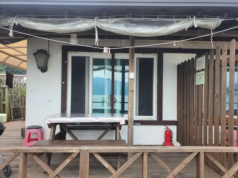[Namhae] Ocean view one-room stay A right in front of Namhae Wolpo Beach 19