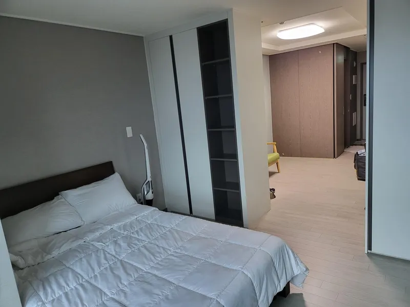 [Beophwan-dong, Seogwipo] Newly built, fully-furnished, ocean view, separate one-room (cooking available) residence in Seogwipo city 9