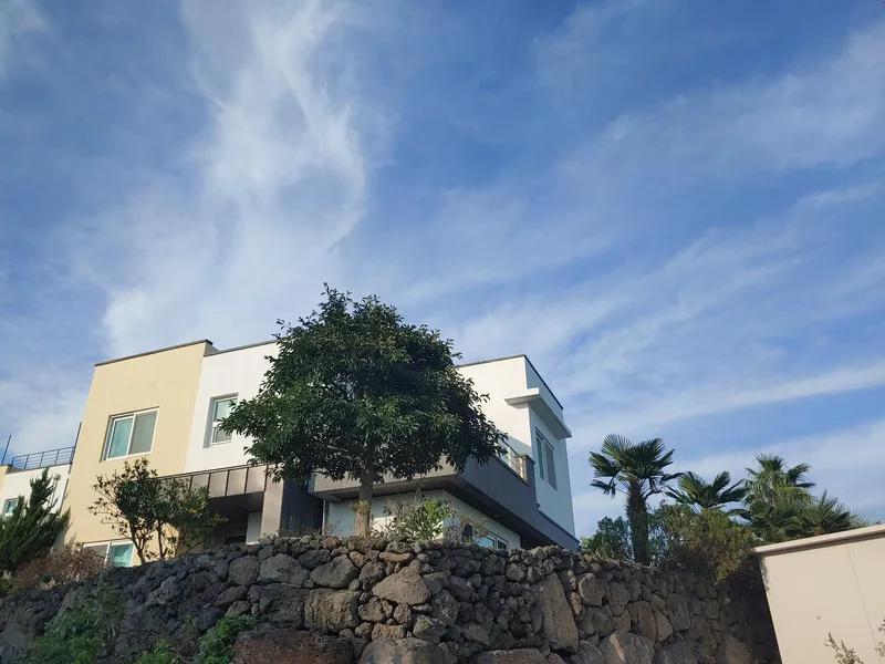[Andeok, Seogwipo] #DaepyeongPort #Baksugijeong #GunsanOreum/2-story detached house 50