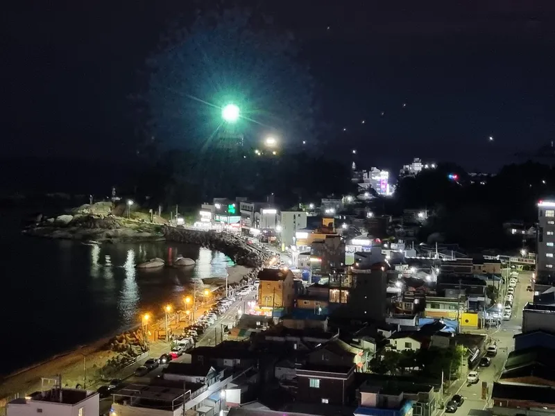 [Sokcho] 1.5 room with ocean view and lighthouse 11