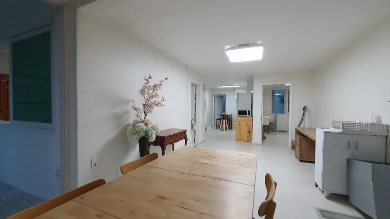 [Guro, Seoul] Spacious and bright house in the immediate vicinity of Gaebong Station 3