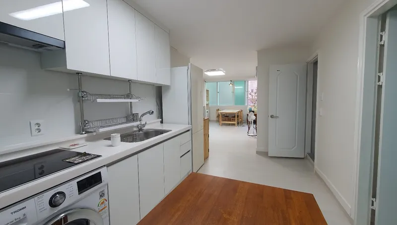 [Guro, Seoul] Spacious and bright house in the immediate vicinity of Gaebong Station 6