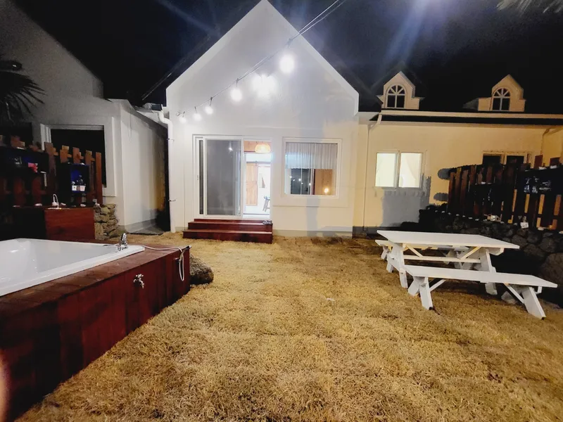 [Aewol, Jeju] Healing accommodation with sunrise and jacuzzi #Newly built accommodation Dalset 41