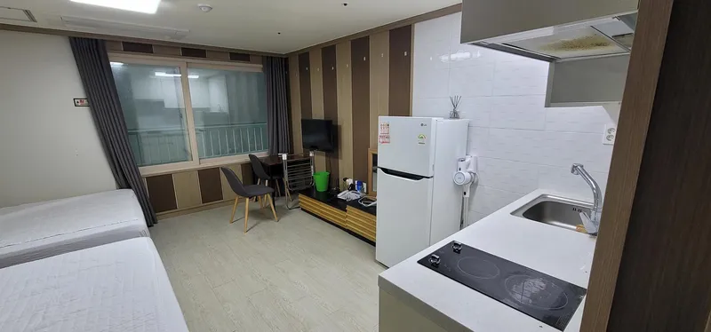 [Seogwi-dong, Seogwipo] City One-Room Hostel #603 #Seogwipo Olle Market Walking Distance 6