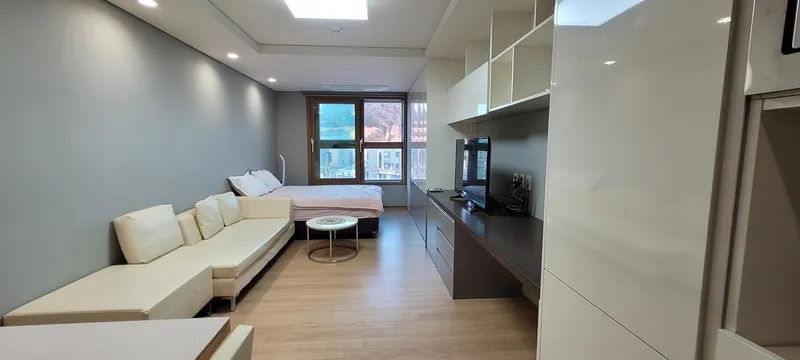 [Seongsan, Seogwipo] Spacious studio with a panoramic view of Seongsan Ilchulbong and the sea 46
