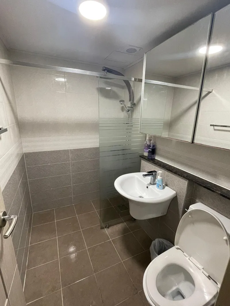 [Suyeong, Busan] A place with a great night view of Gwangan Bridge, located in the immediate vicinity of Suyeong Station. 18