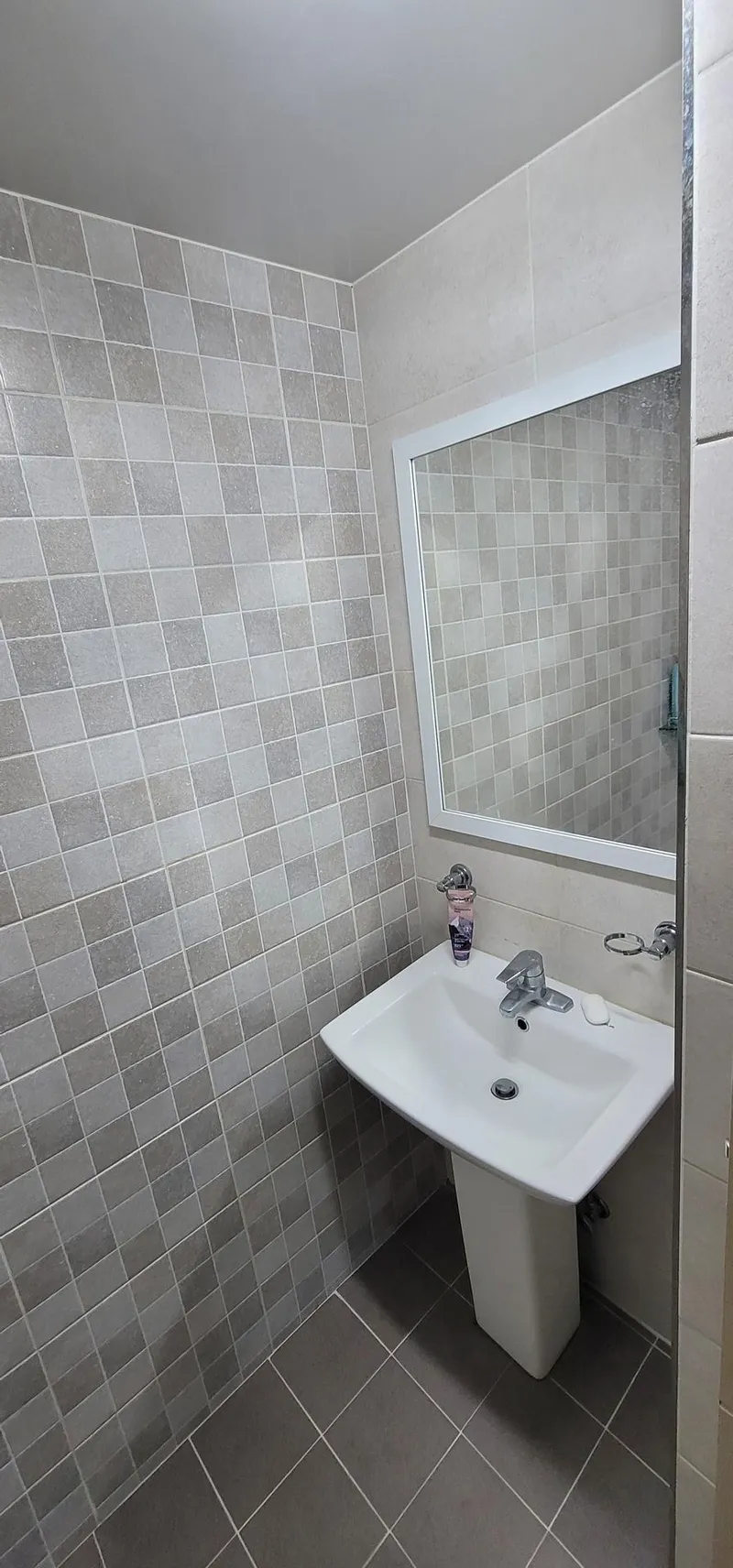 [Seogwi-dong, Seogwipo] City One-Room Hostel #603 #Seogwipo Olle Market Walking Distance 3