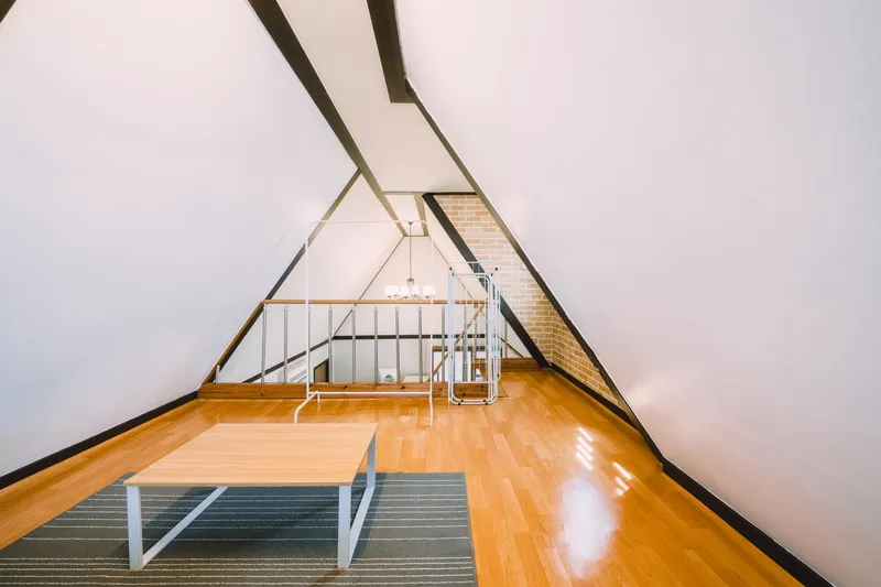 [Seongsan, Seogwipo] 1 minute walk to the sea, lawn, duplex B with large desk 5