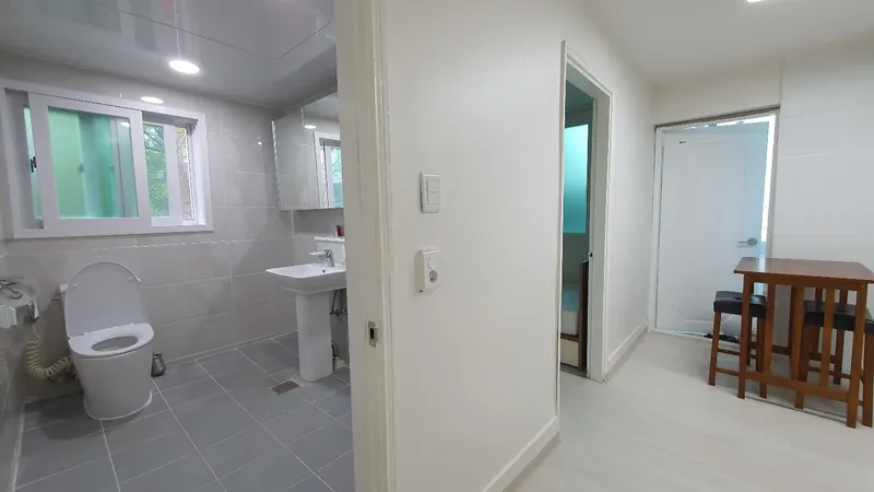 [Guro, Seoul] Spacious and bright house in the immediate vicinity of Gaebong Station 13