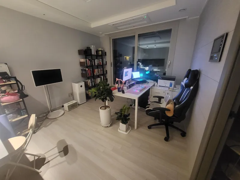 [Gunpo][Uiwang Sanbon] Perfect business trip with a super high-rise view #30mins to Gangnam #AK Plaza 9