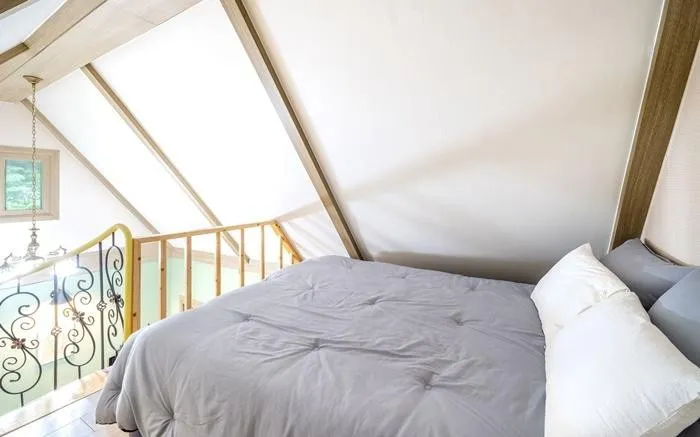 [Pyeongchang] Forest pension complex with a large garden with a stream flowing through, 2-person room B 8