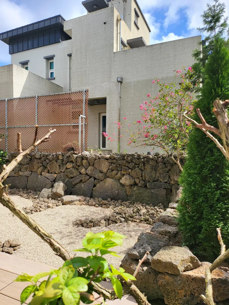 [제주 한림][제주 협재] 깨끗한 투룸 타운하우스 28