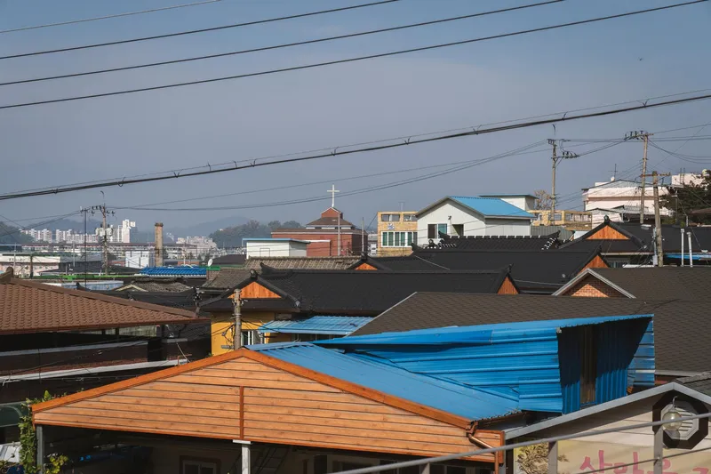 [경북 영주] 조용하고 편안한 창의적 공간, 모던한 정투룸 45