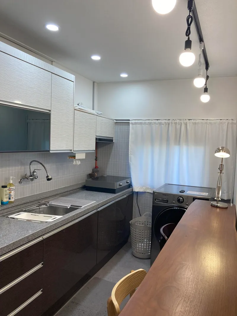 [Tongyeong] Ocean view Gangguan view Seopirang Park rooftop and independent house with sculpture yard 10