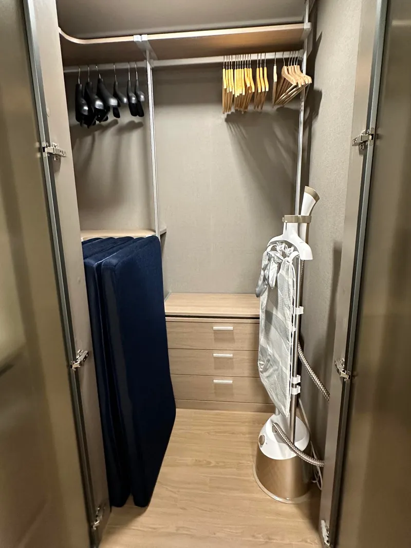 [제주 노형동] 신축 3룸, 풀옵션, 스타일러, 정수기, 건조기, 유아용품 25