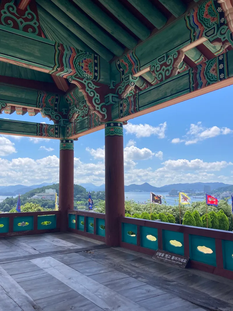 [Tongyeong] Ocean view Gangguan view Seopirang Park rooftop and independent house with sculpture yard 30