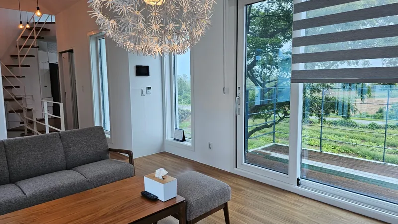 [제주 한경] 애월 신창풍차해안 한라산뷰 드넓은 잔디마당 복층독채 5동 3