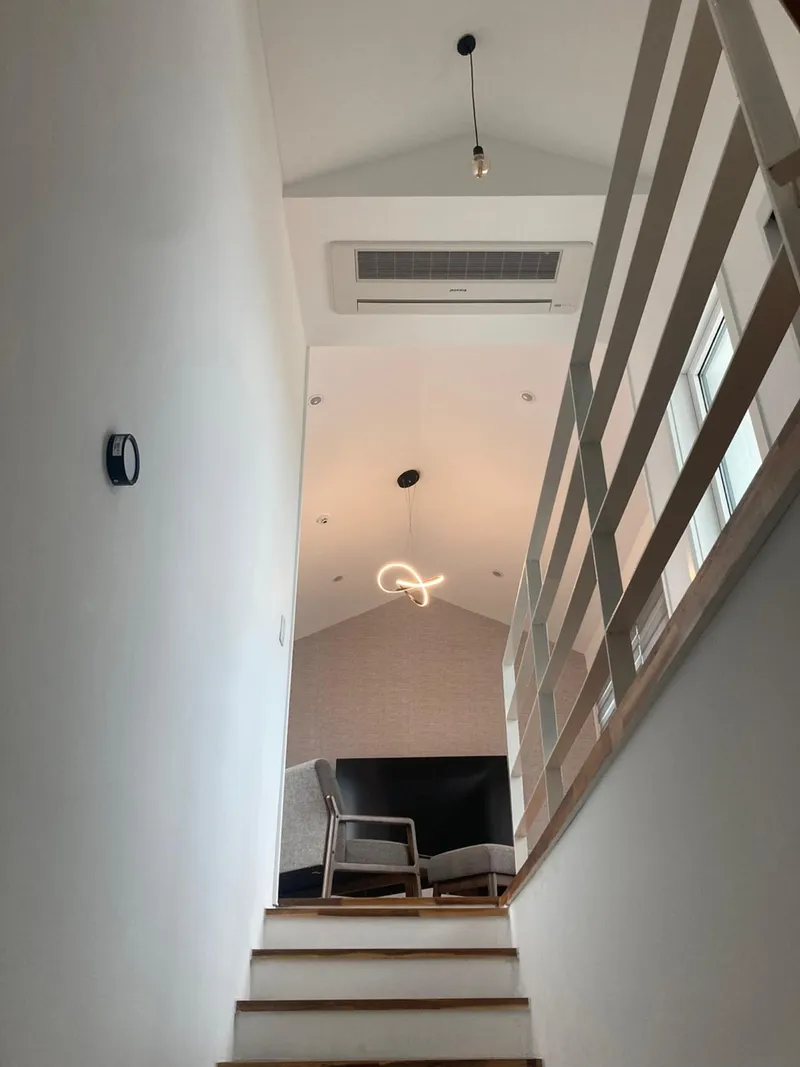 [제주 한경] 애월 신창풍차해안, 한라산뷰 드넓은 잔디마당 복층독채 4동 18