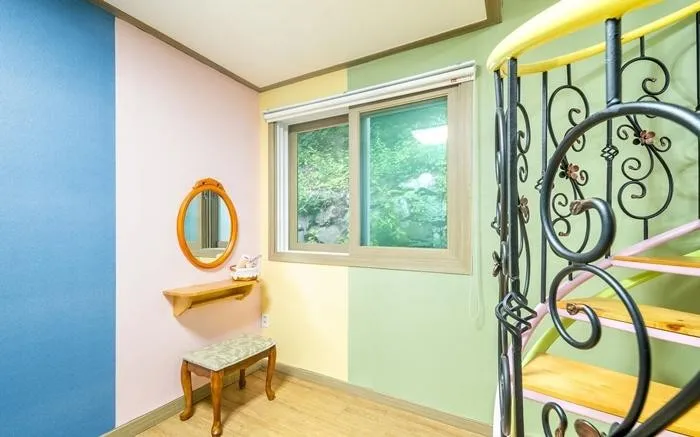 [Pyeongchang] Forest pension complex with a large garden with a stream flowing through, 2-person room B 16