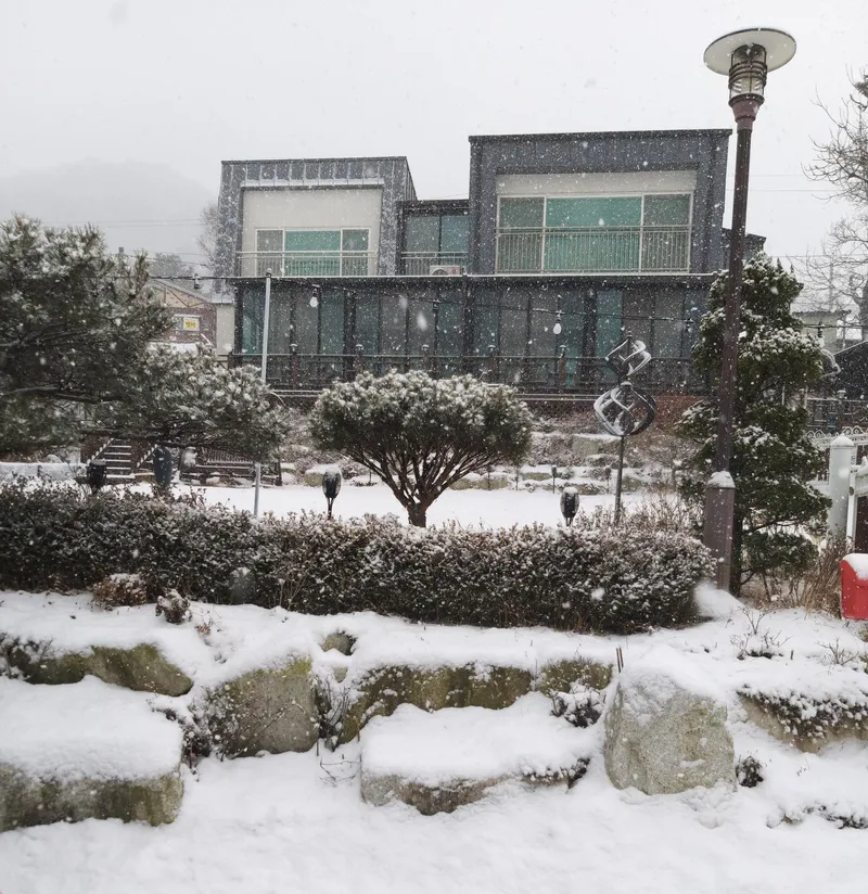 [Muju] Family unit independent pension with 4-person detached one-room in front of Gucheon-dong Valley #Morning Dew 20