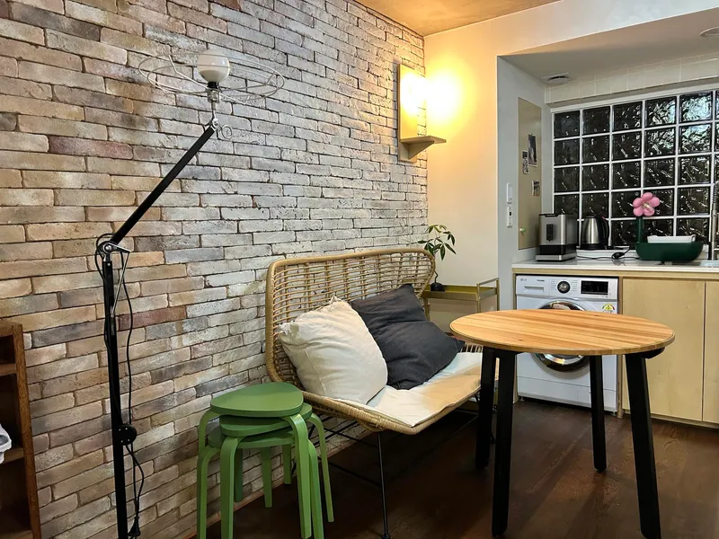 [Gangnam, Seoul] Gam House, 3 minutes from Hakdong Station Exit 1 47