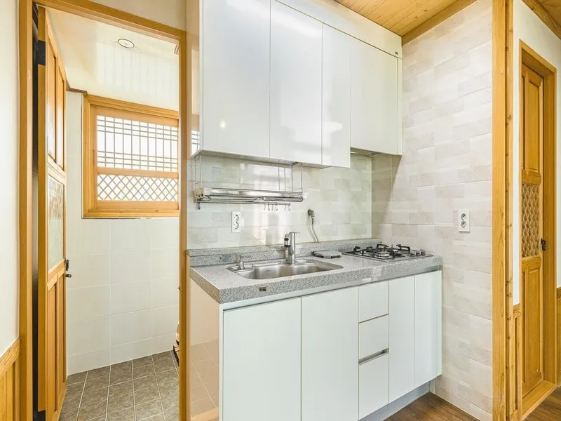 [Gijang, Busan] Ocean view modern hanok pension, 3rd floor, room 302, within 10 minutes walk from Songjeong Beach 10