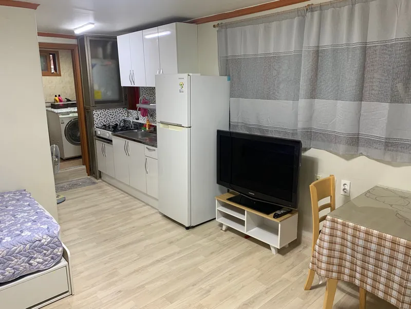 [Ansan] Fully furnished one-room near Sari Station (remodeling, long-term business trip, exam study, etc.) 3