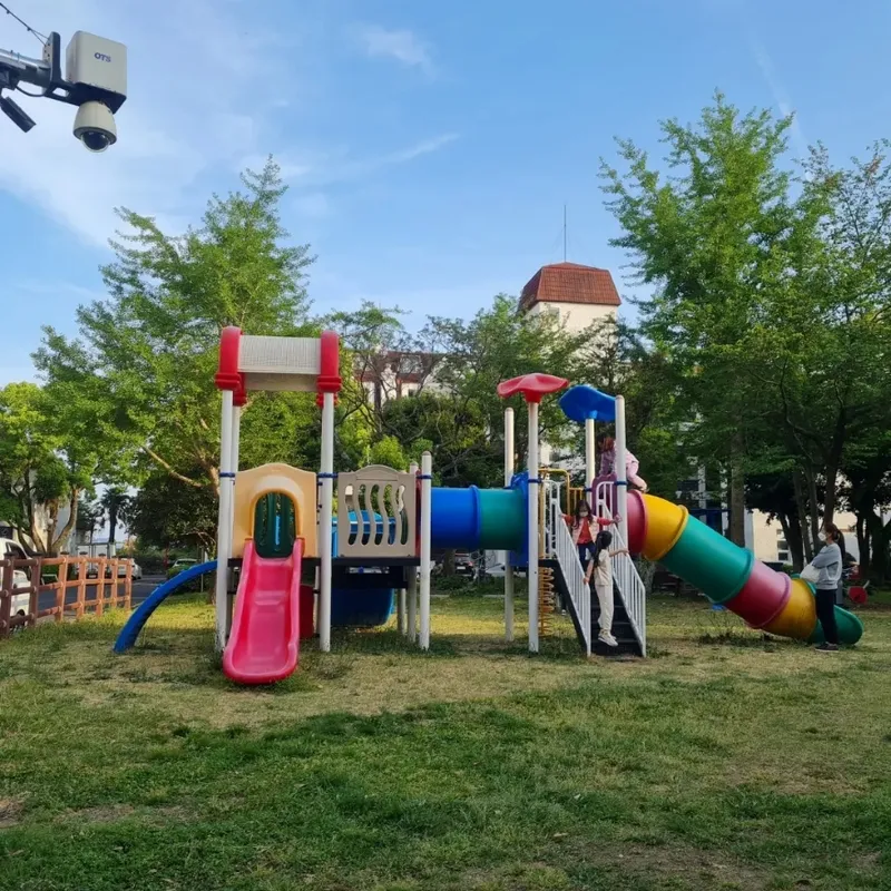 [서귀포 동홍동] 서귀포 바다까지10분, 병원약국 관광지 인접 위치최상 3룸 감성숙소 40