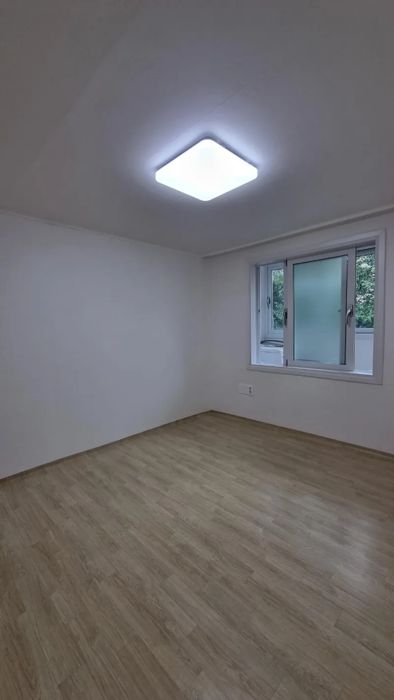 [부산 동래] 사직역 도보 3분, 올수리 인테리어, 최대 6인 가성비 짱! 3