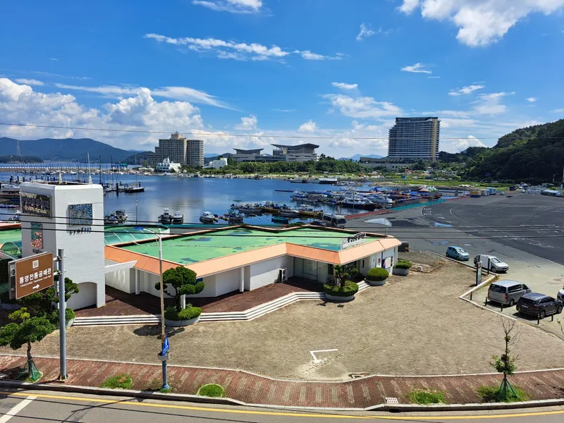 [Tongyeong] Ocean View 12 Pyeong Separate One Room Pension C (301) 9