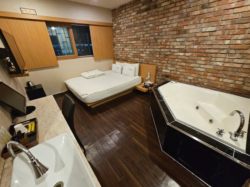 [Jung-gu, Busan][Busan Nampo-dong] Ocean view hotel 1 minute walk from Nampo Station #Double Room A 6