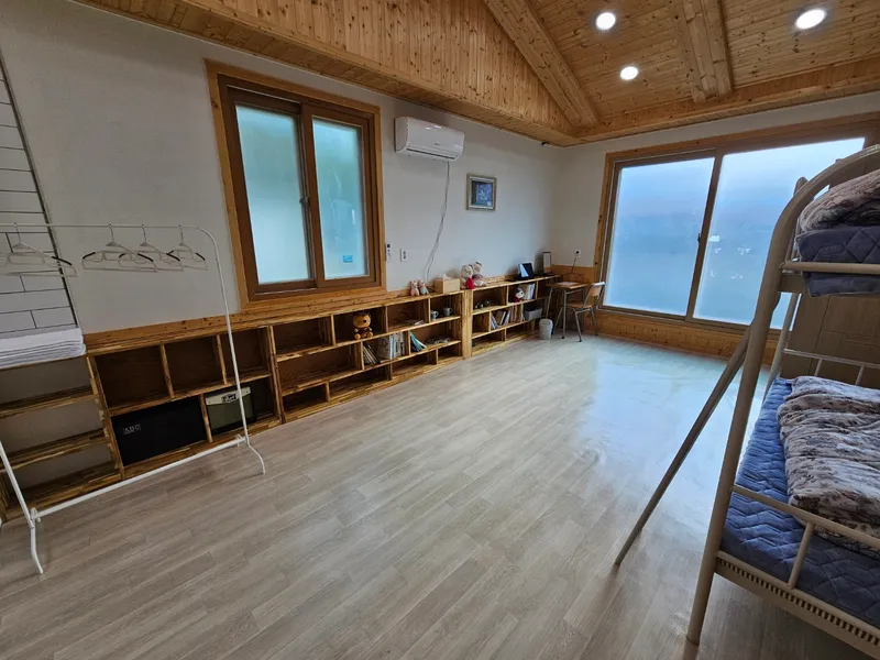 [전남 강진] 산바로아래에 위치한 공기좋은 원룸펜션 #들 #일주일전용 8